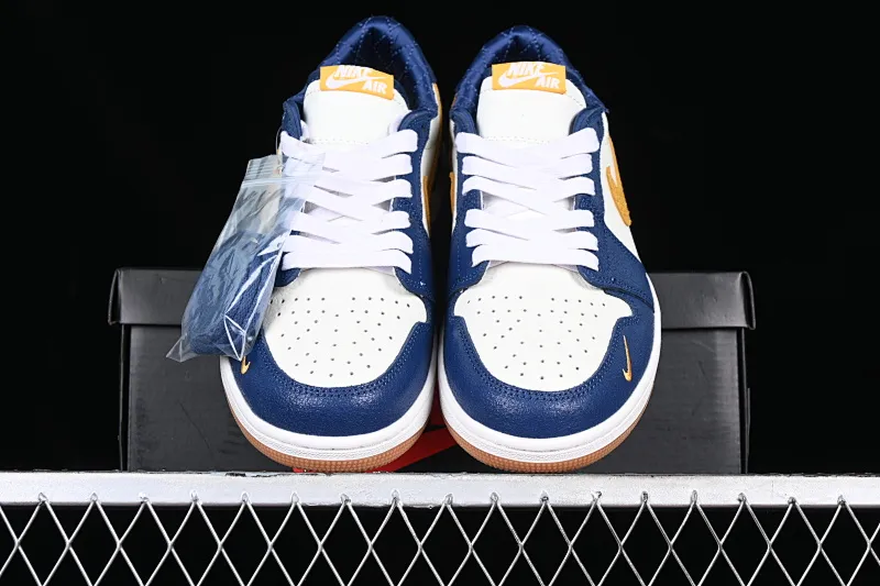 All categories Air Jordan Jordan series basketball shoes Air Jordan 1 Low Z version Air Jordan 1 Low OG AJ1 Joe 1 white blue yellow hook burst pattern low-top cultural casual sneakers CZ0790-103